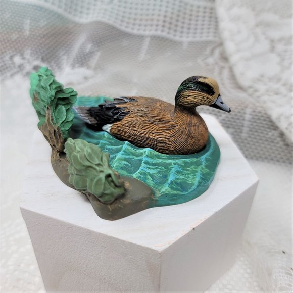 Vtg Avon Native American Duck Collection 1989 Original Box - Picture 5 of 7